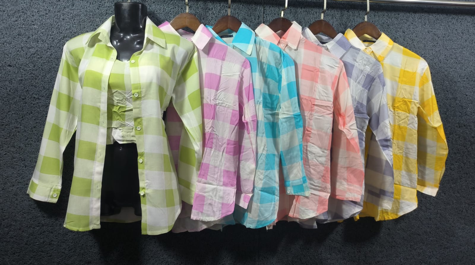 Trendy Women’s Checkered Long-Sleeve Shirts