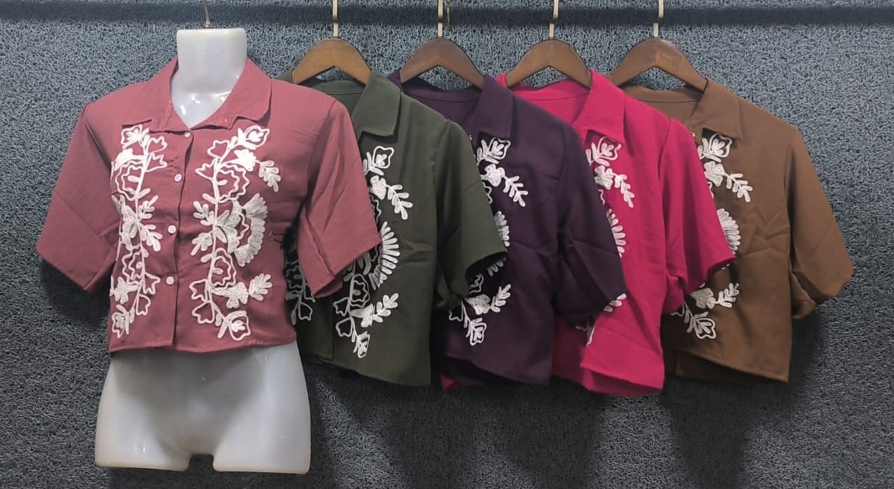 Embroidered Floral Cropped Camp Collar Shirts