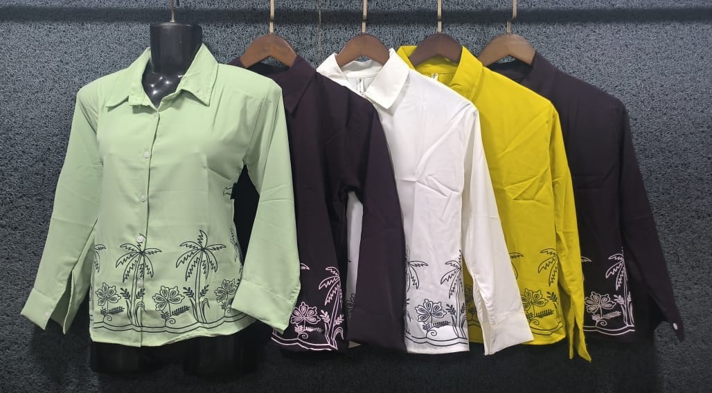 Relaxed Fit Shirts with Tropical Border Print
